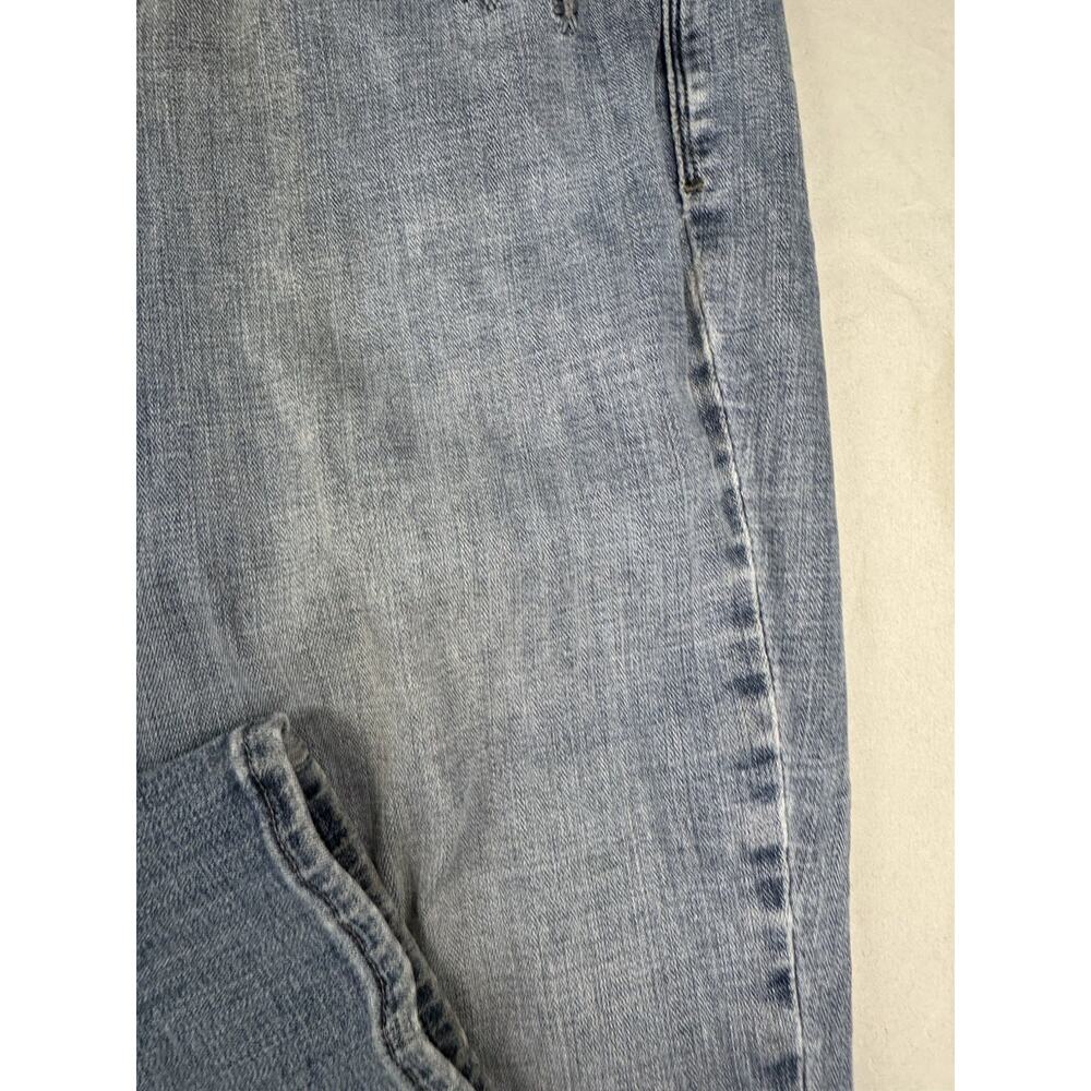 Levi’s 505 Straight Jeans Floral Embroidered Women’s Size 33 Light Wash - Picture 7 of 16